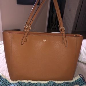 Tory Burch tote